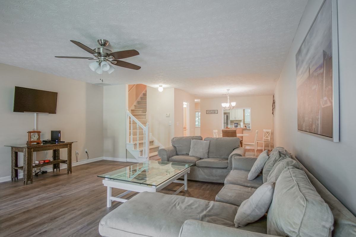 GA Horse Park townhome, sleeps 4 view 3