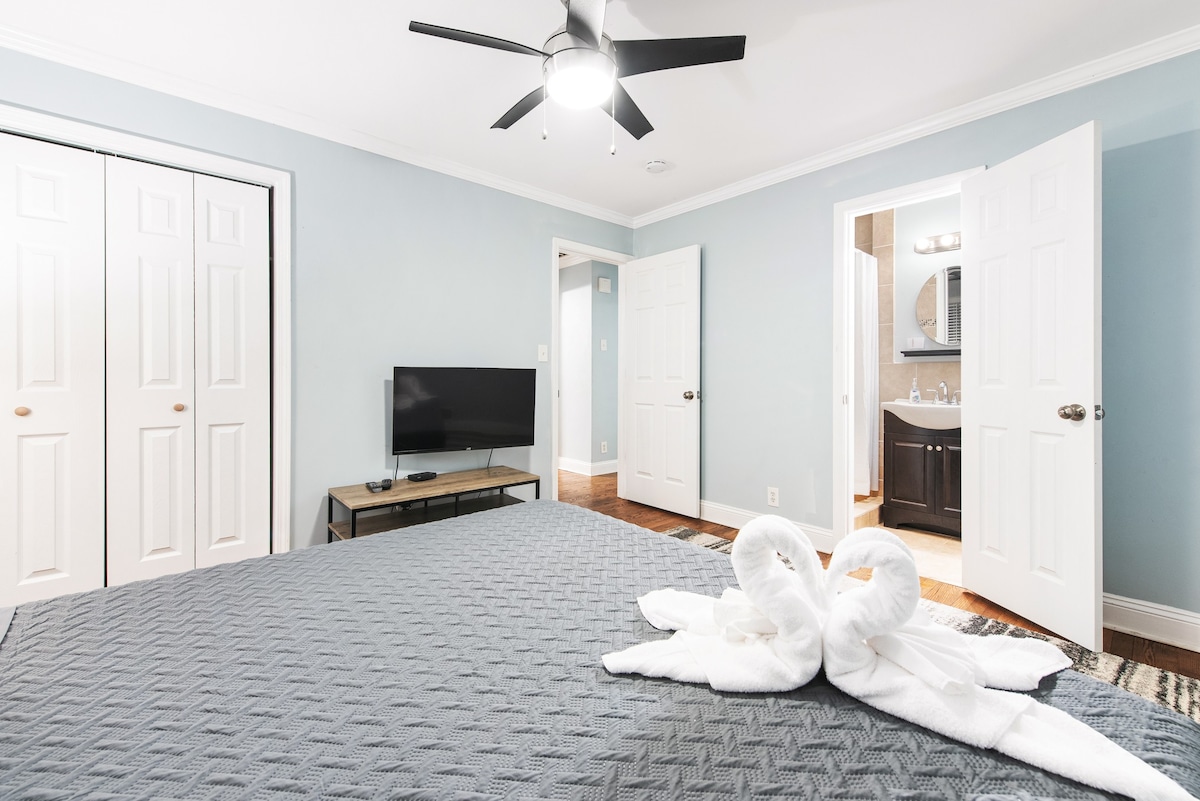 7 Bedroom Decatur | Sleeps 16 | Game Room view 6