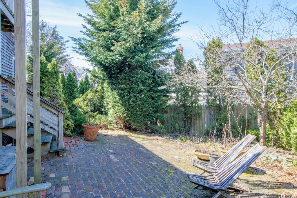 Photo 4 of Del Mar #11106 - Steps to Commercial St Walk to Beach!