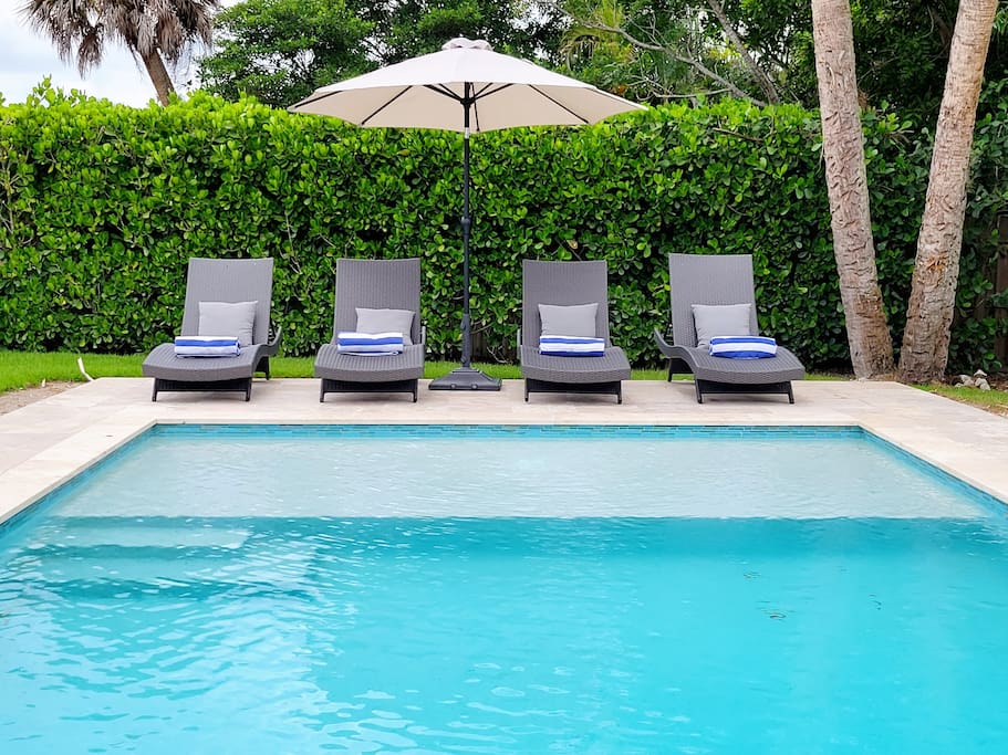 841 Vanderbilt Beach Bliss • Lux Waterfront Home — Naples, FL — vacation rental