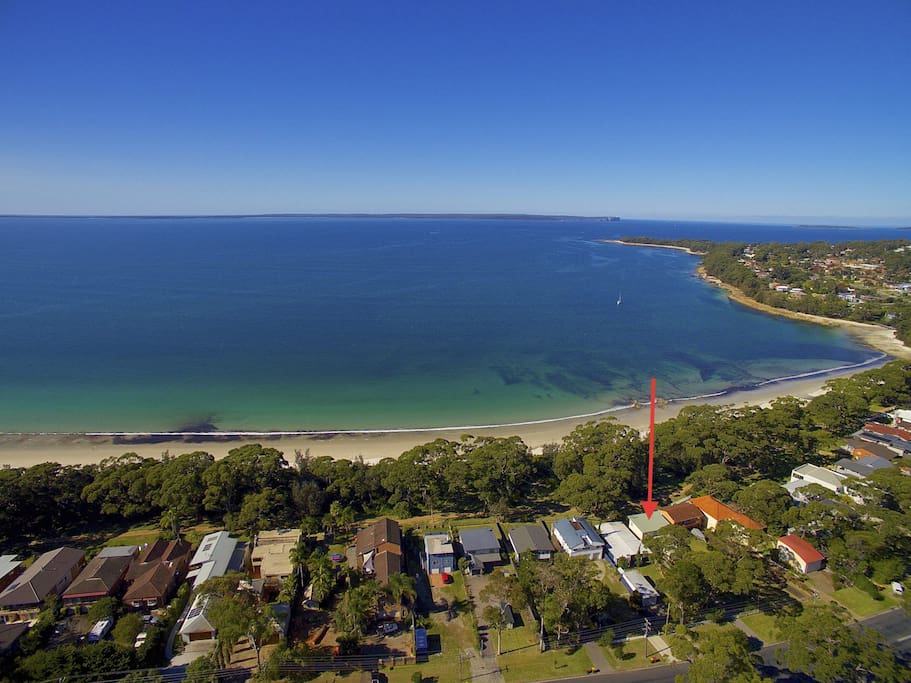On Collingwood Beach - Free Linen, Beach Access in Vincentia, 2540