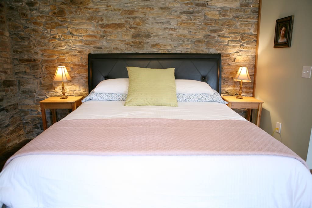 Light Horse Inn: Suite 4 — HARPERS FERRY, WV — vacation rental