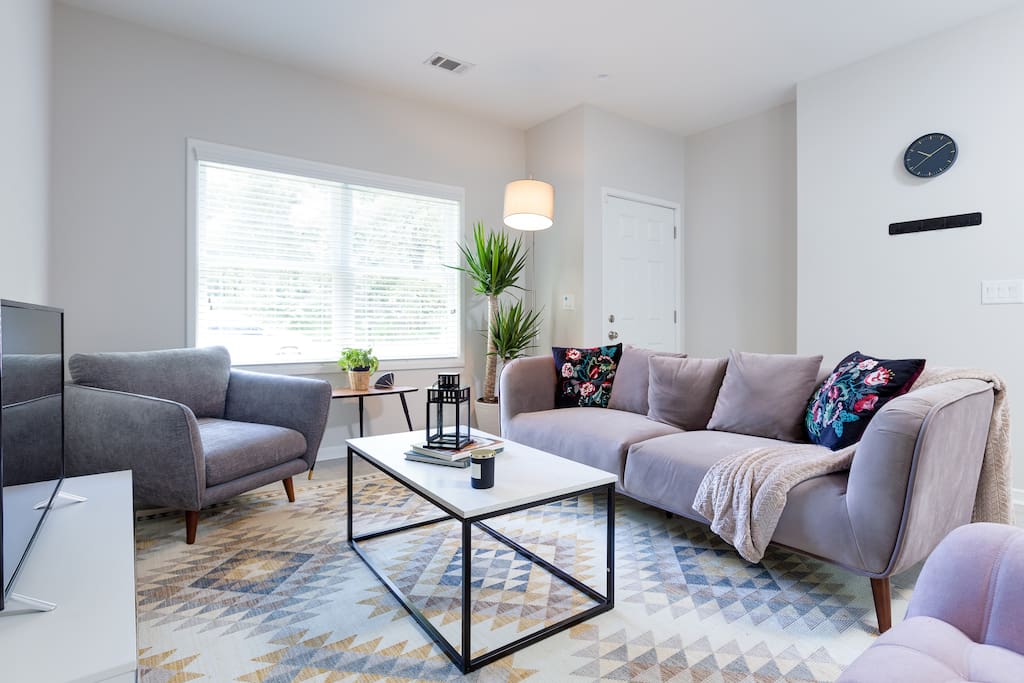 West Midtown 2BR (1st Floor) w/ Free parking — Atlanta, GA — vacation rental