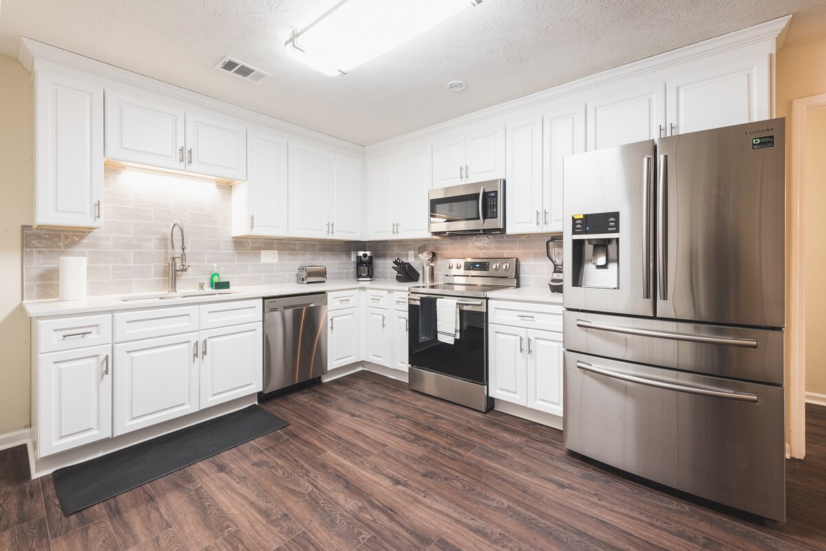 Family GA Horse Park home, sleeps 5 view 5