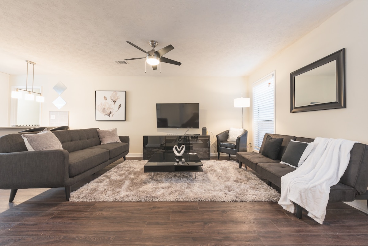 Family GA Horse Park home, sleeps 5 view 3