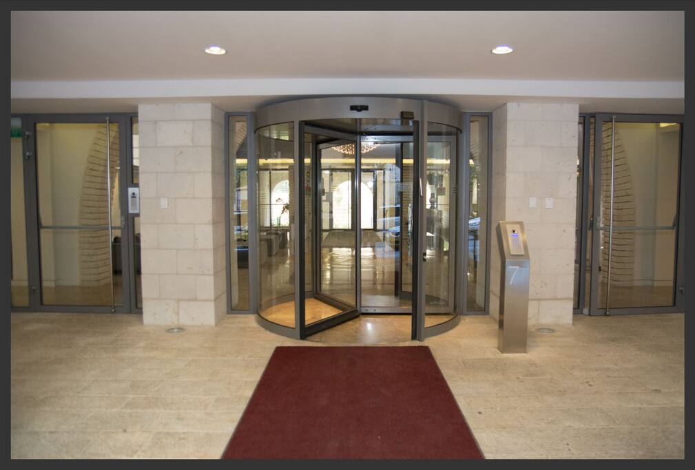 1 bedroom Kook 7 GYM! photo 25
