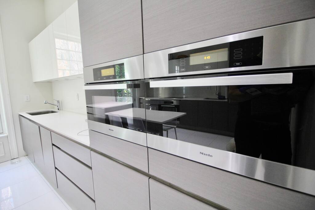 Private, Beautiful Upper Eastside Townhome — Miele Appliances. Steamer, Microwave, Regular Oven, Induction Cook top and two Dishwashers