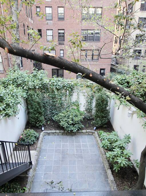 Private, Beautiful Upper Eastside Townhome — Private patio and terrace