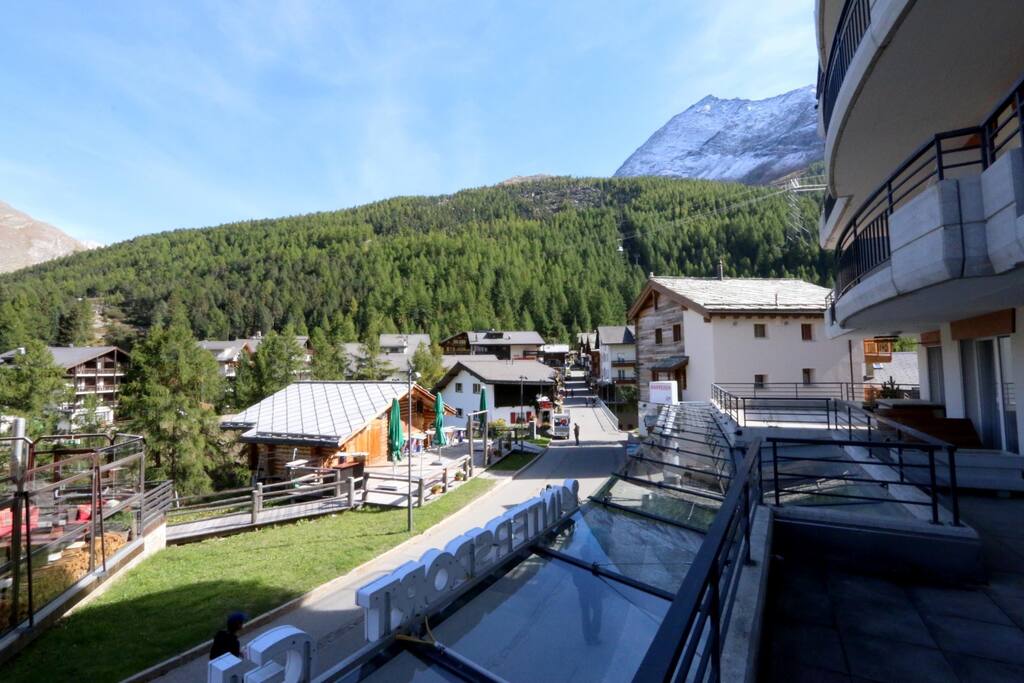 View 9