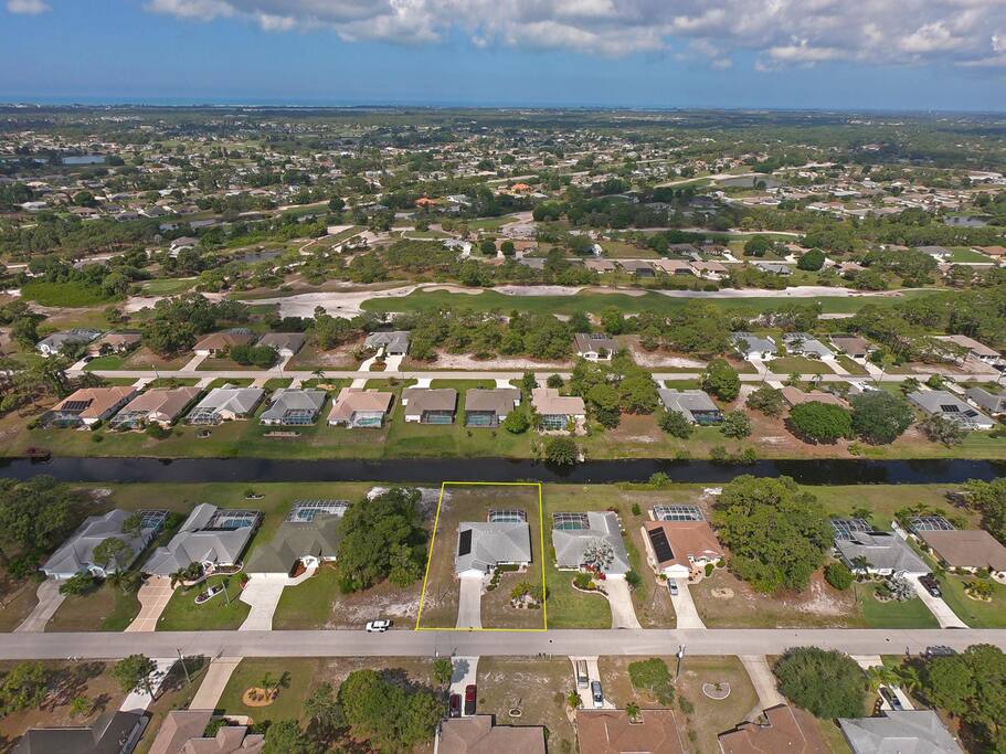 Waterfront Oasis: Rotonda West Canal #202 — Rotonda West, FL — vacation rental