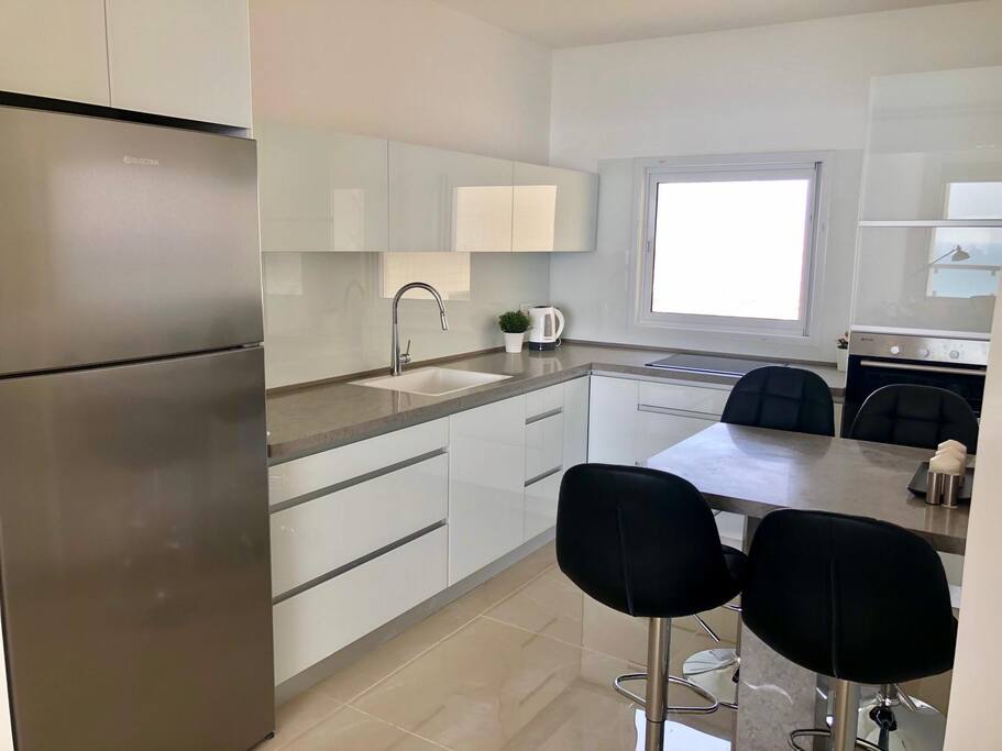 View 10
