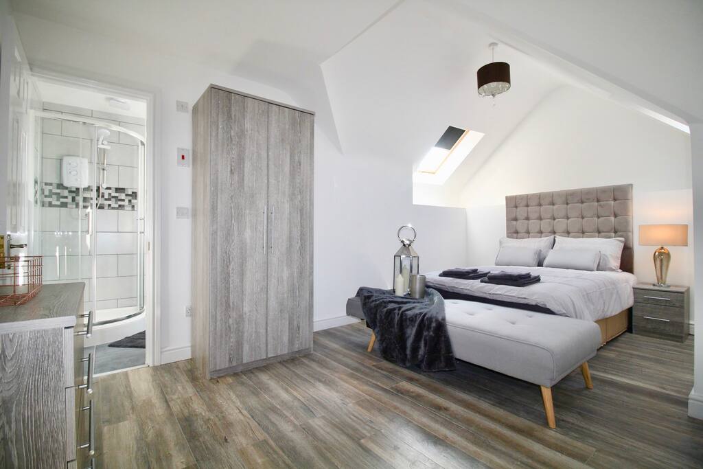 (S7) - Modern Duplex Close To Leeds City — West Yorkshire, England — vacation rental