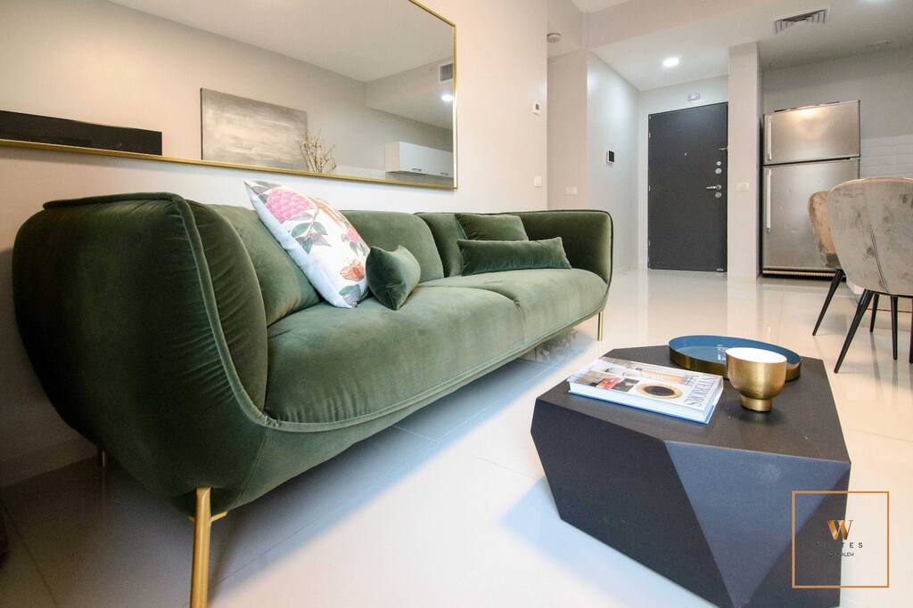Gorgeous 1 bedroom apt " J Tower" photo 8