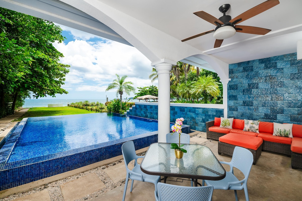 Oceanfront Villa | Private Pool & Daily Cleaning — Playa Potrero, Provincia de Guanacaste — vacation rental