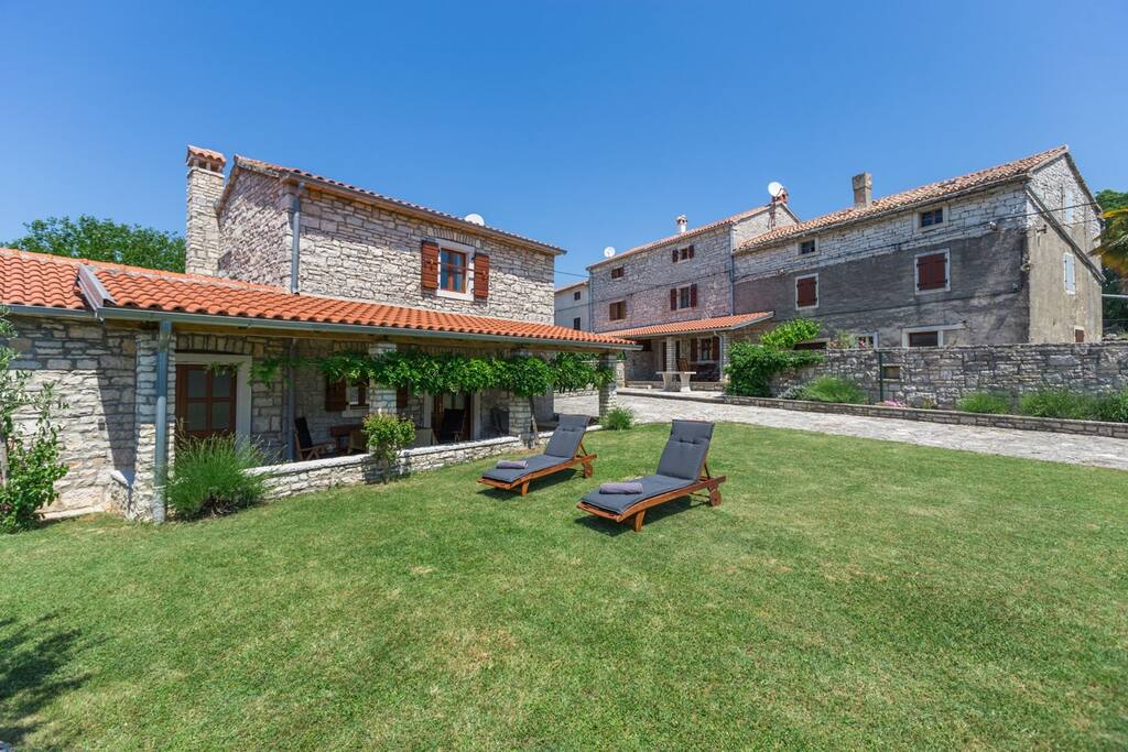 Holiday Homes Ana & Maria - Family Home Maria — Kanfanar, Istarska županija — vacation rental