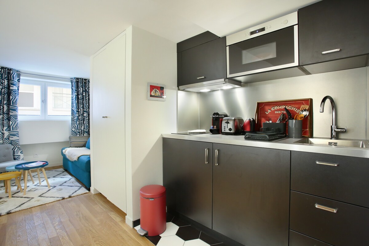 View 8