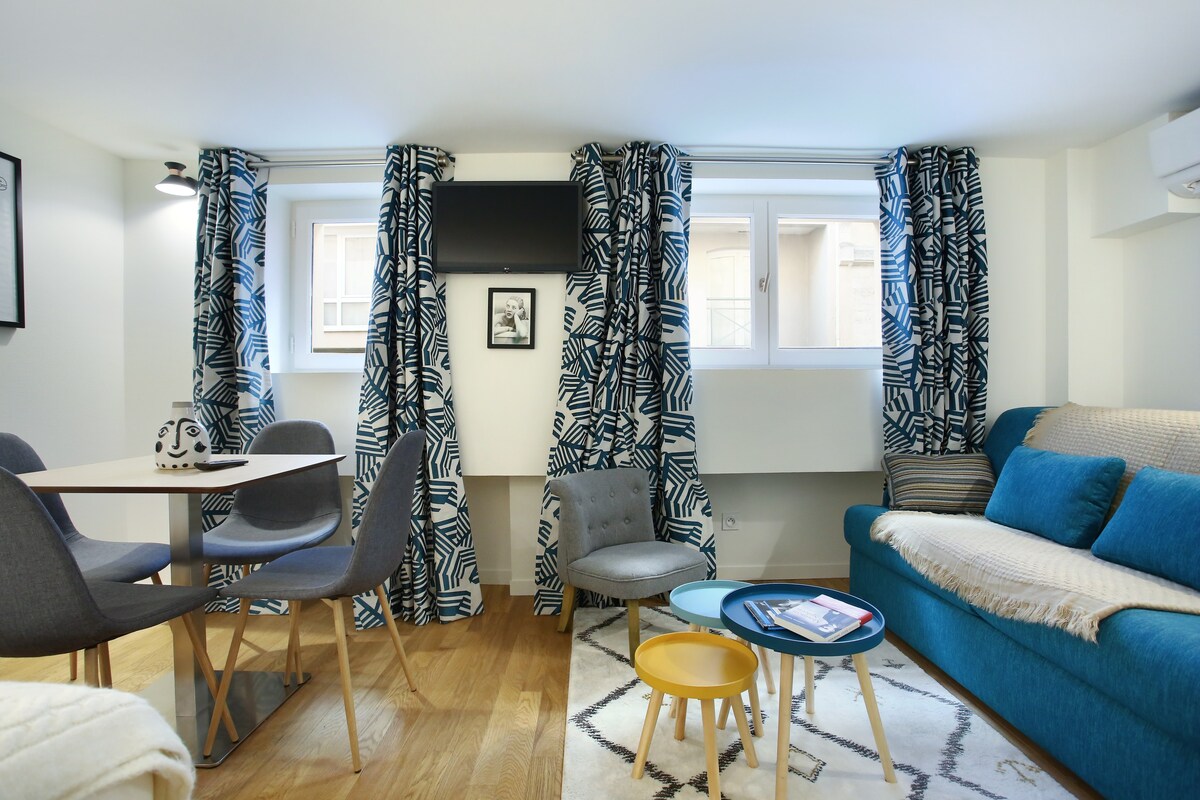 Charming studio with AC Beaubourg Le Marais  — Paris, Île-de-France — vacation rental