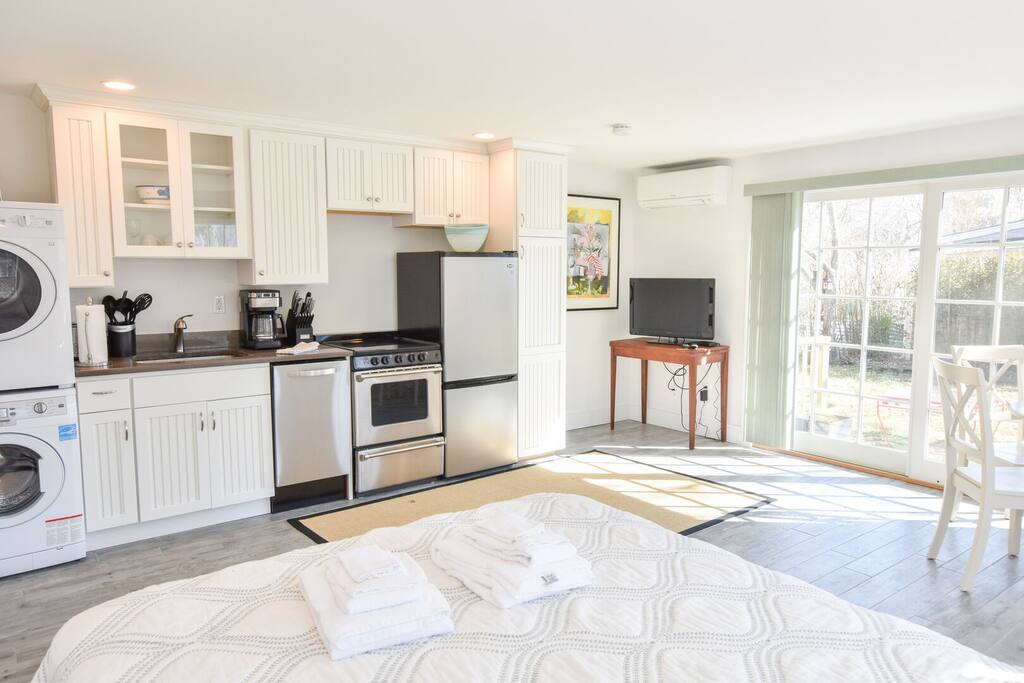 Photo 6 of Del Mar #11153 - East End Condo w/ Beach Access!