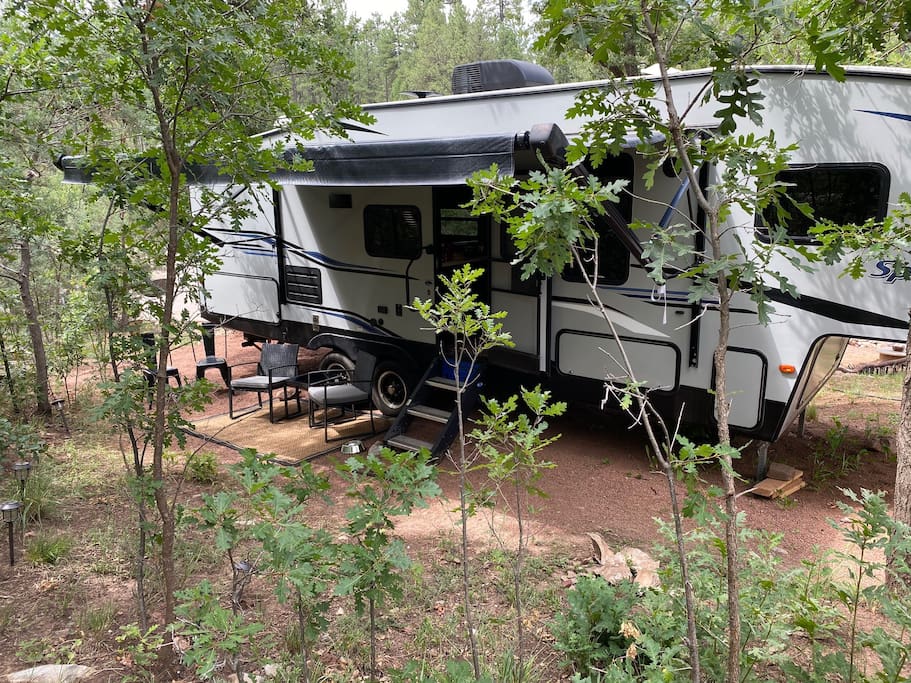 Unique forest adventure 10 Glamper — Payson, AZ — vacation rental
