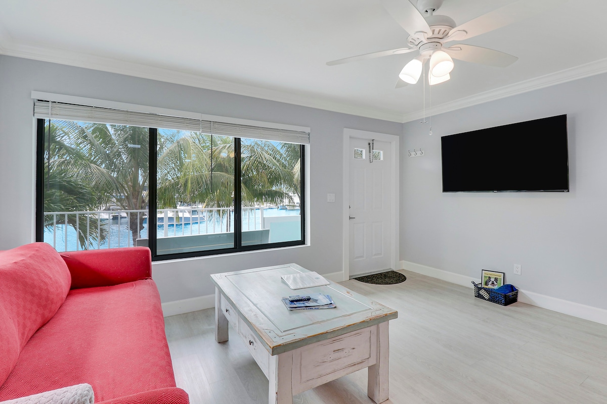 Sailfish Suites - 12 - waterfront lodging — Stuart, FL — vacation rental