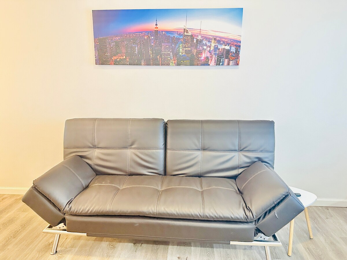 2 Bd, 2.5 Baths, Sleeps 5/C8 — Reno, NV — vacation rental