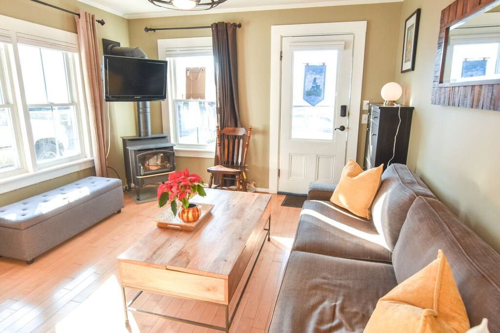 Photo 4 of Del Mar #11140 - Gas Fireplace Front Patio & Parking Spot!