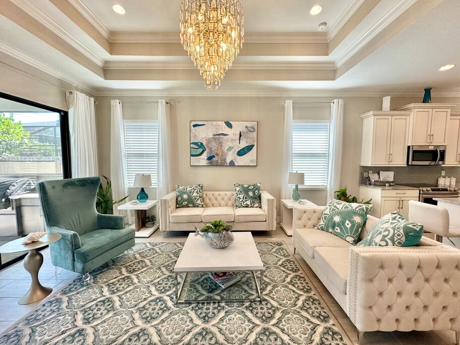 Naples Angel House - Pool, Bikes, Parking, Walk to the Beach — Naples, FL — vacation rental