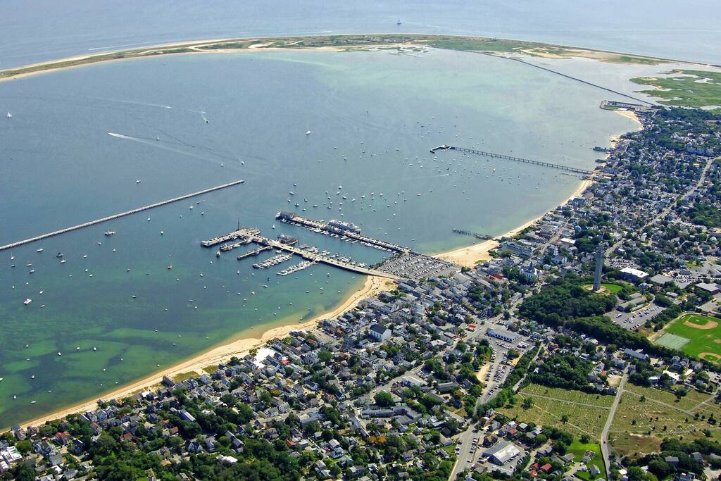 Photo 4 of Del Mar #11142 - 1 Min. Walk to Water/Town Deck and A/C!