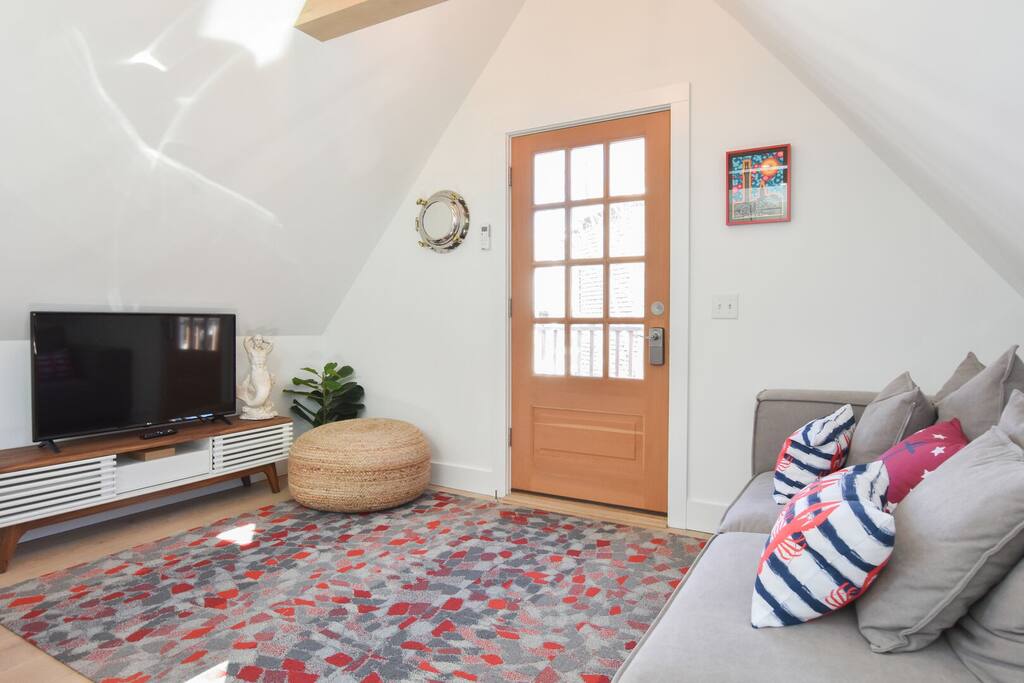 Photo 5 of Del Mar #11142 - 1 Min. Walk to Water/Town Deck and A/C!