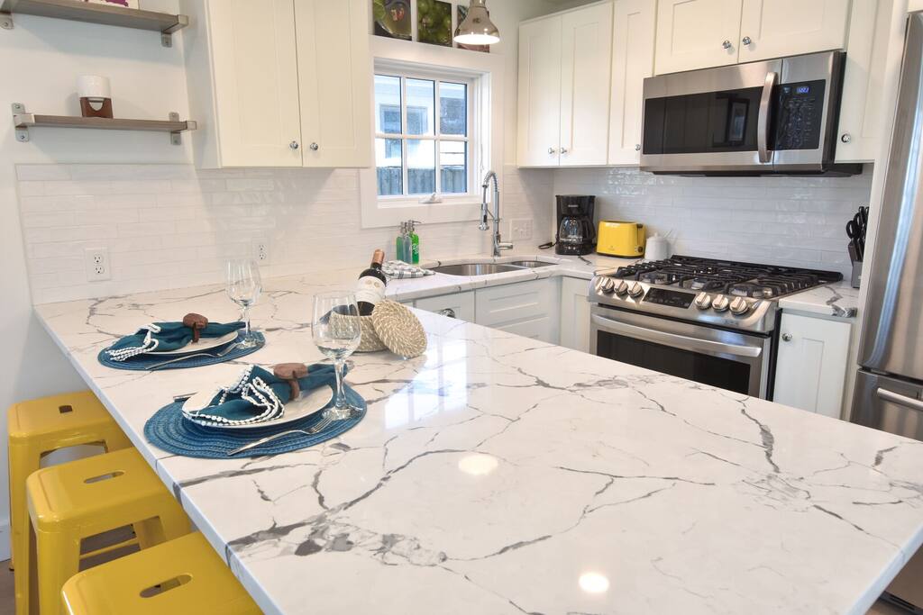 Photo 8 of Del Mar #11141 - 1 Min. Walk to Water/Town Patio and AC!