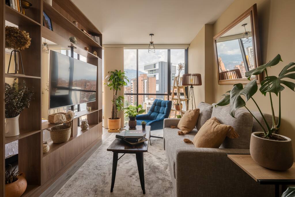 Local, Cozy and Modern Laureles Experience photo 5