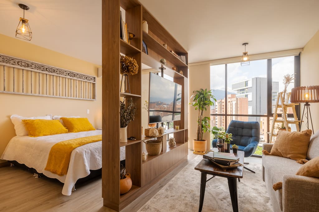 Local, Cozy and Modern Laureles Experience main photo