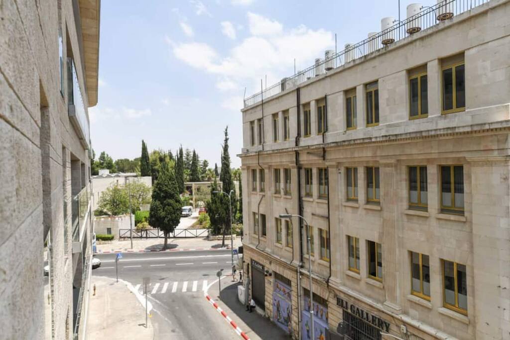 King David Residence Luxury 3 Bedroom, Unit 114 – Pool, Gym & Parking, Mamilla Jerusalem photo 43