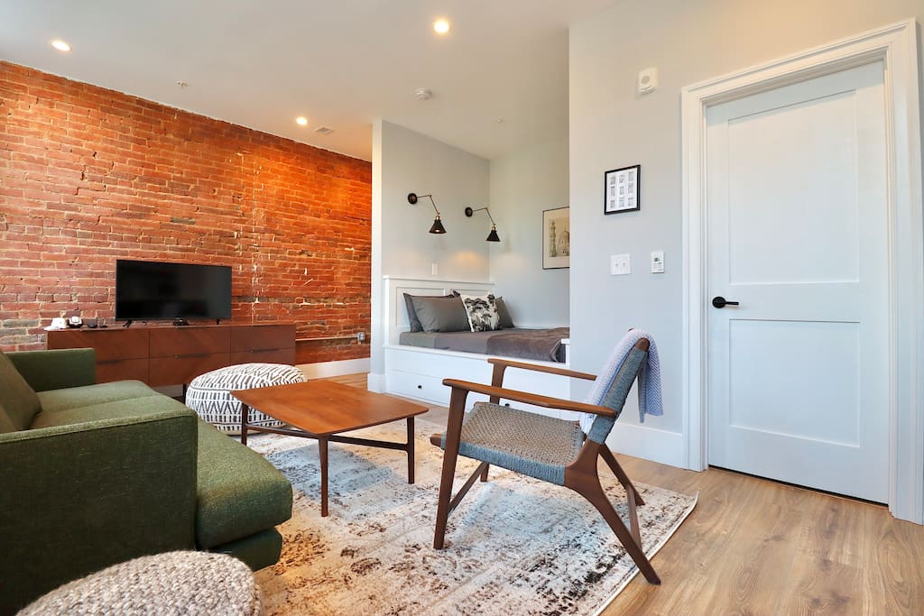 The Royal Suite At Prince Street Inn - Alexandria, VA