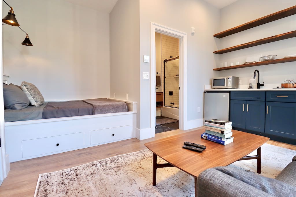 The Duke Suite At Prince Street Inn - Alexandria, VA