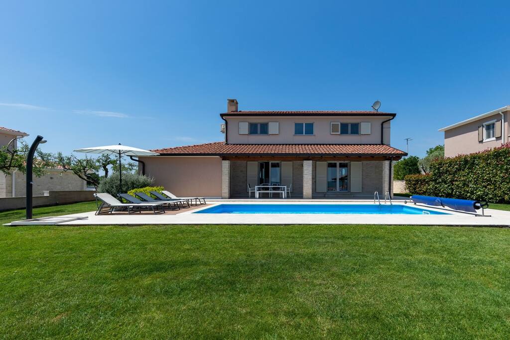 Villa Vor Ort — Vižinada, Istria County — vacation rental