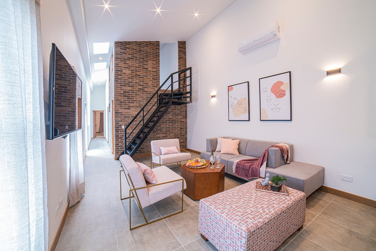 E303 • 3-Bed Penthouse • Terrace, A/C • Centenario