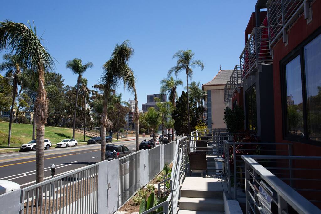 View 2