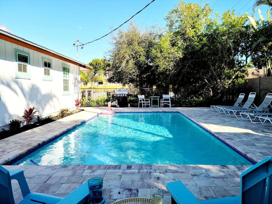 562 Beachy Keen Cottage| New Pool | Mins 2 Beaches — Naples, FL — vacation rental