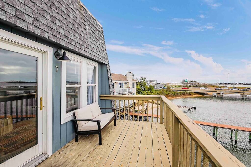 Serenity by the Sea Private Beach Pets Welcome — Norfolk, VA — vacation rental