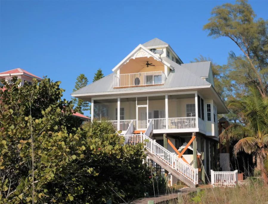 Pura Vida: Stunning beachfront home, with private balcony! — Placida, FL — vacation rental