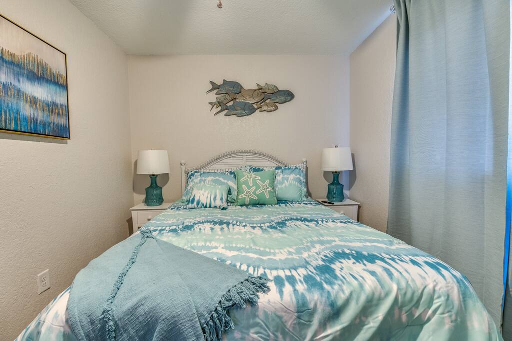 Cortez Gardens #11, Close to Beach, 3B2B 8 people 6