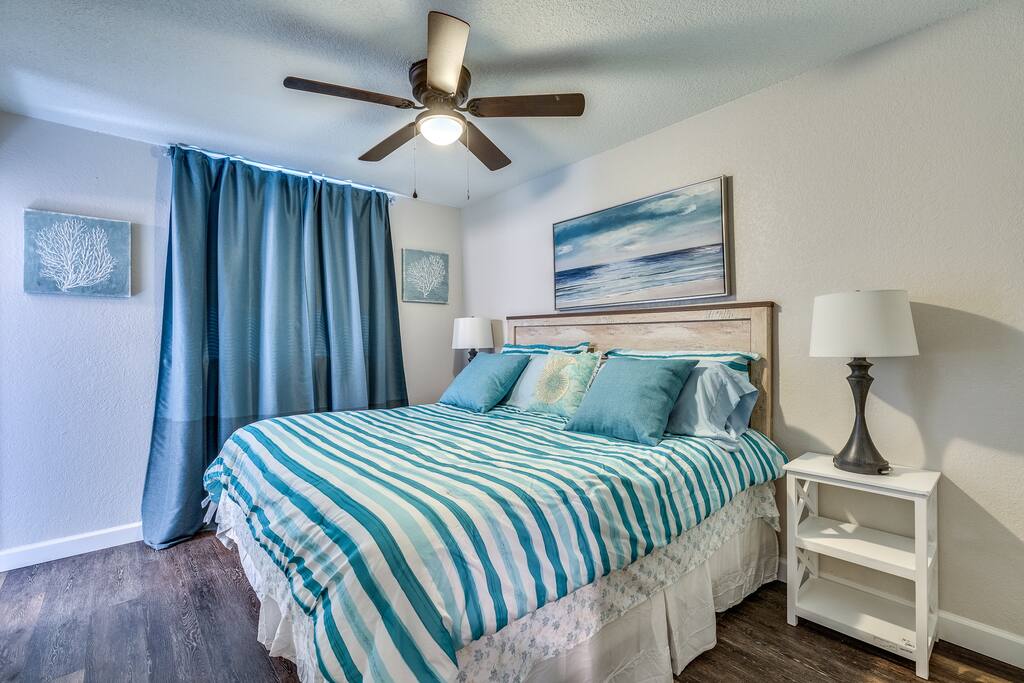 Cortez Gardens #11, Close to Beach, 3B2B 8 people 4