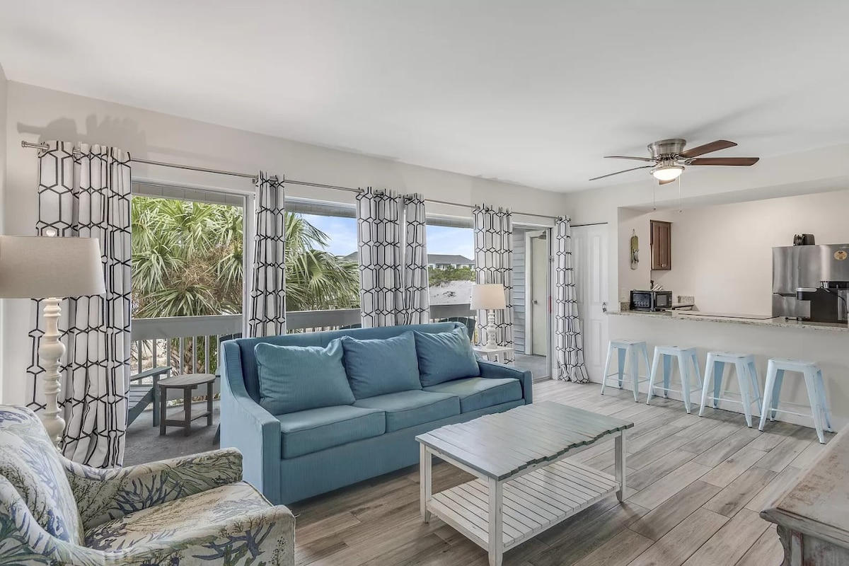 TipSea Turtle *Heated Pool* Central Destin — Destin, FL — vacation rental