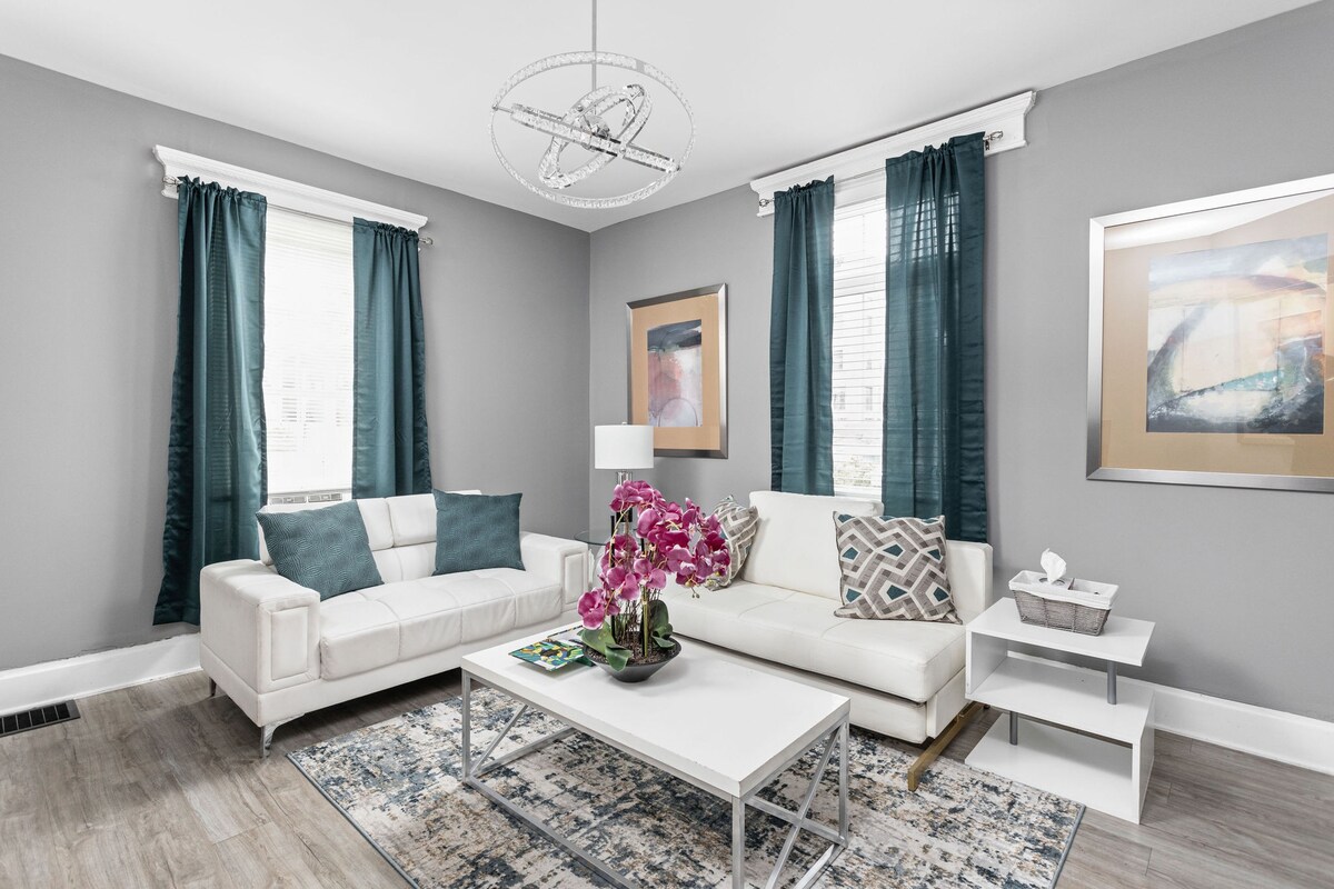 Living Room with Sofa Bed | A Flexible Space to Relax or Rest