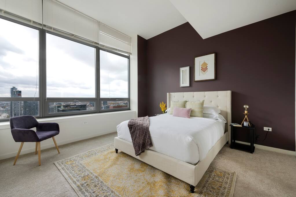 Upscale design 1BD near Randolph St Market by C9 interior 2