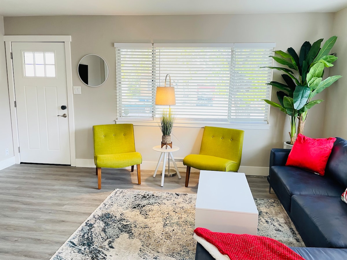 Midtown 3 Mins to Renown Hospital/ 5 Beds/ Sleeps 7 β Reno, NV β vacation rental