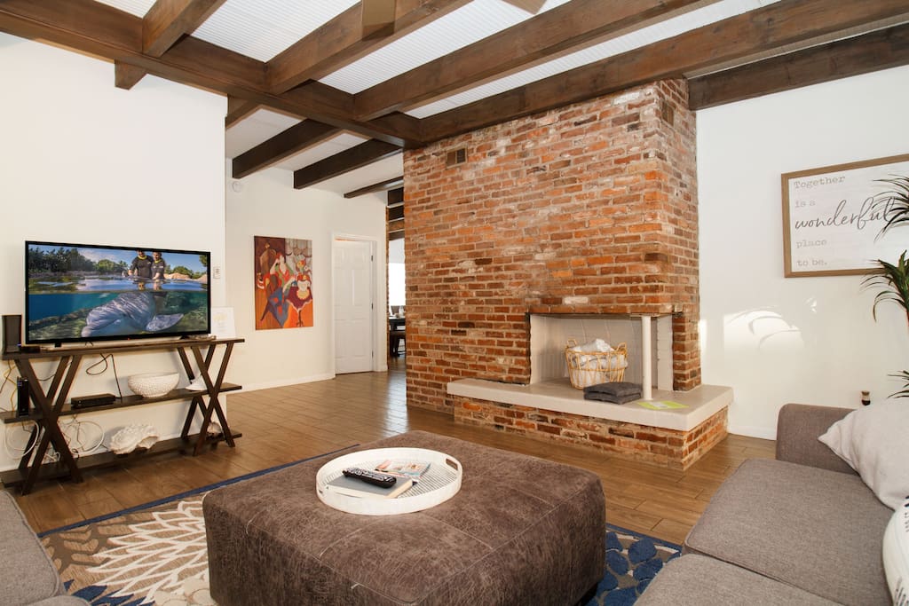 CWB Retreats at Baymont Lofts - Loft A — Clearwater, FL — vacation rental