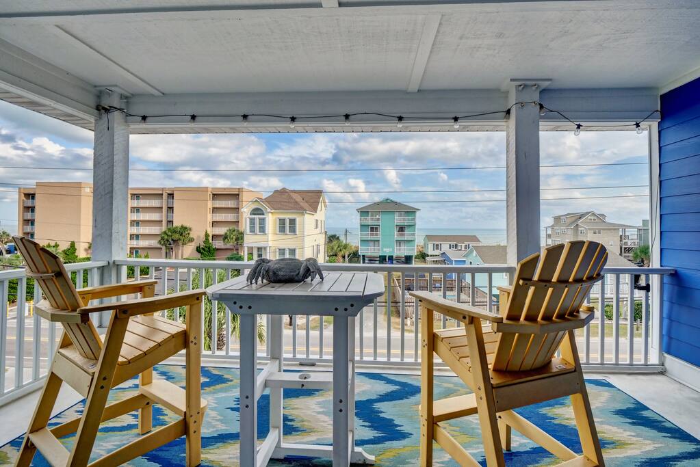 Deja Blue with an Ocean View at Carolina Beach — Carolina Beach, NC — vacation rental
