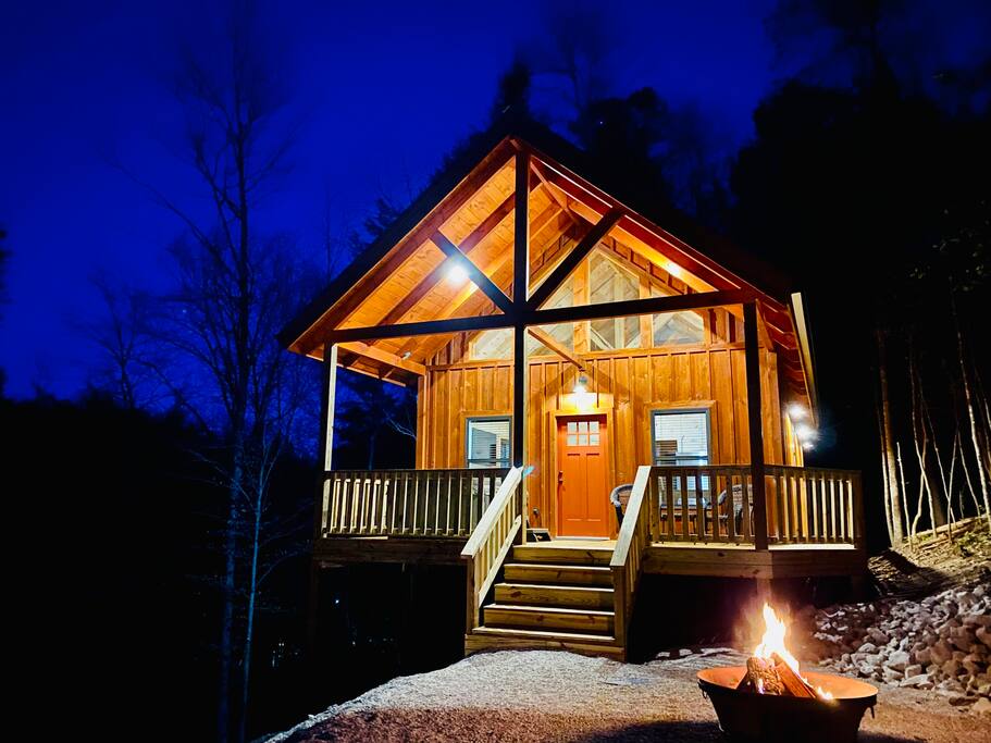 Moonbow | RRG | Hot Tub | Private | Cozy — Rogers, KY — vacation rental